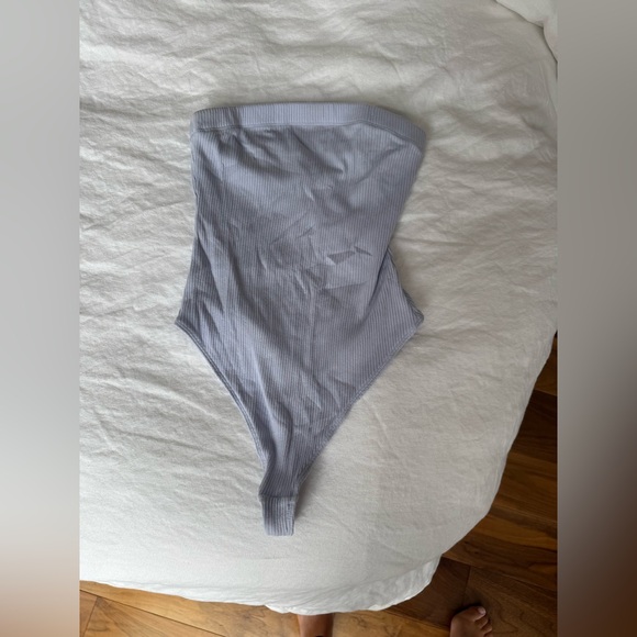 UO Ribbed Bodysuit - Picture 2 of 4